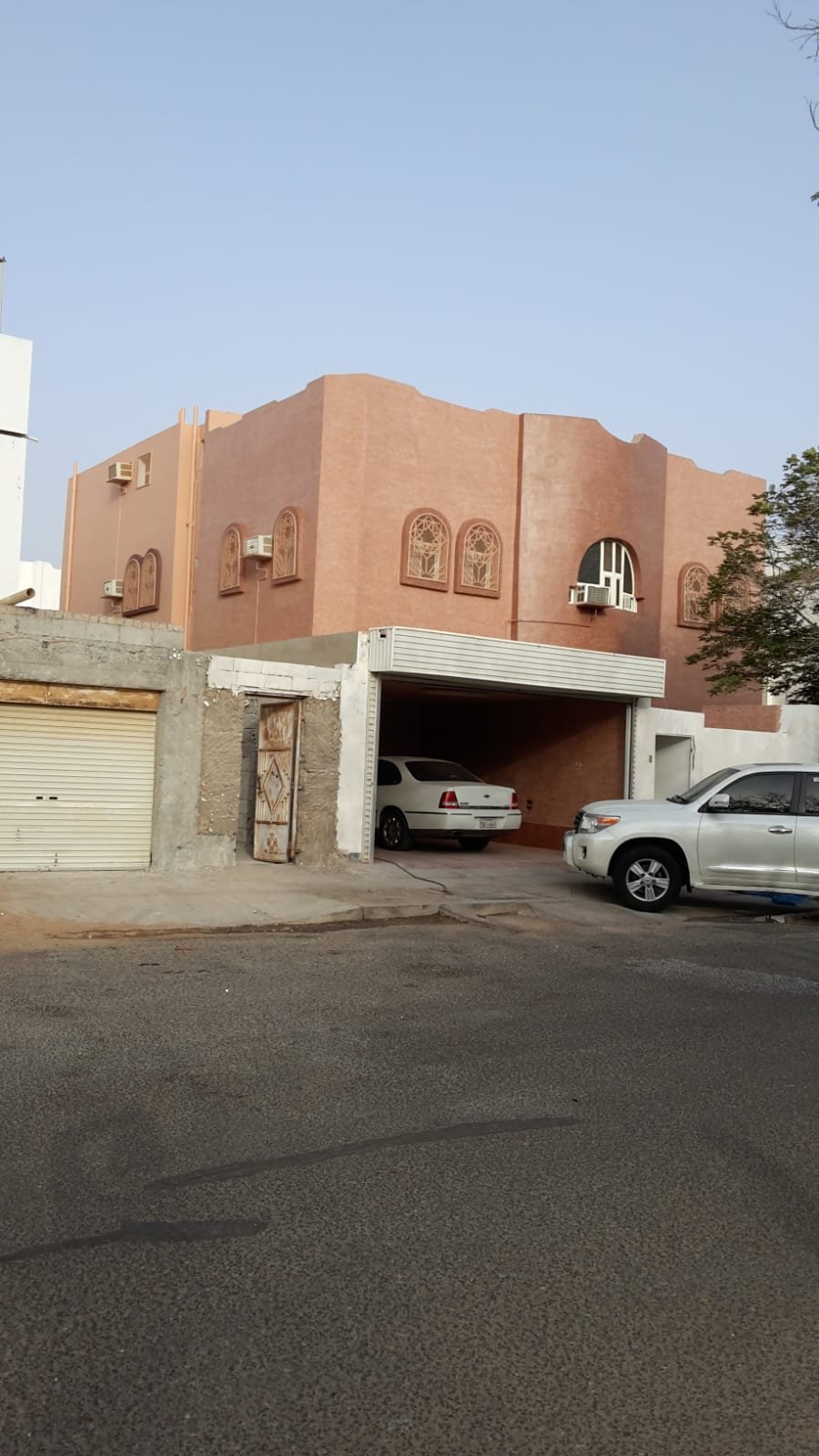 معلم دهانات الرياض
